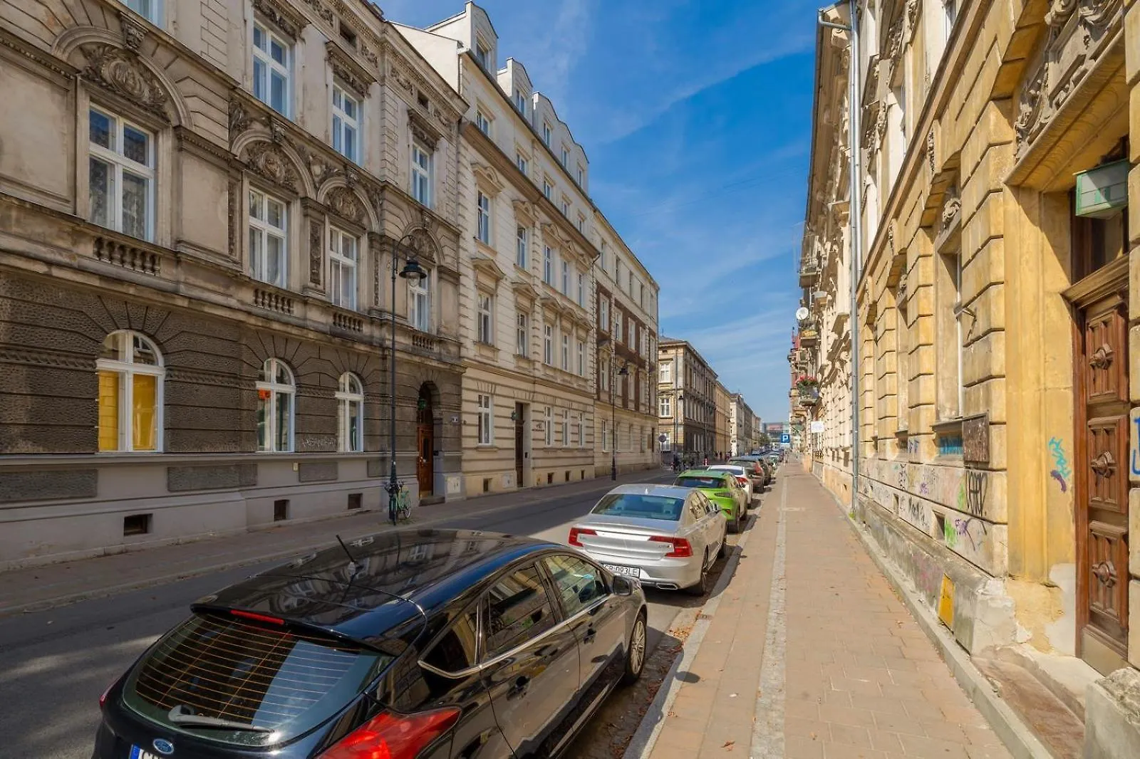1-Bedroom Apartment - Radziwillowska 14 Street Krakow